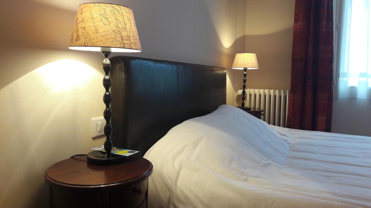 Hotel Les Aubepines Illiers-Combray エクステリア 写真