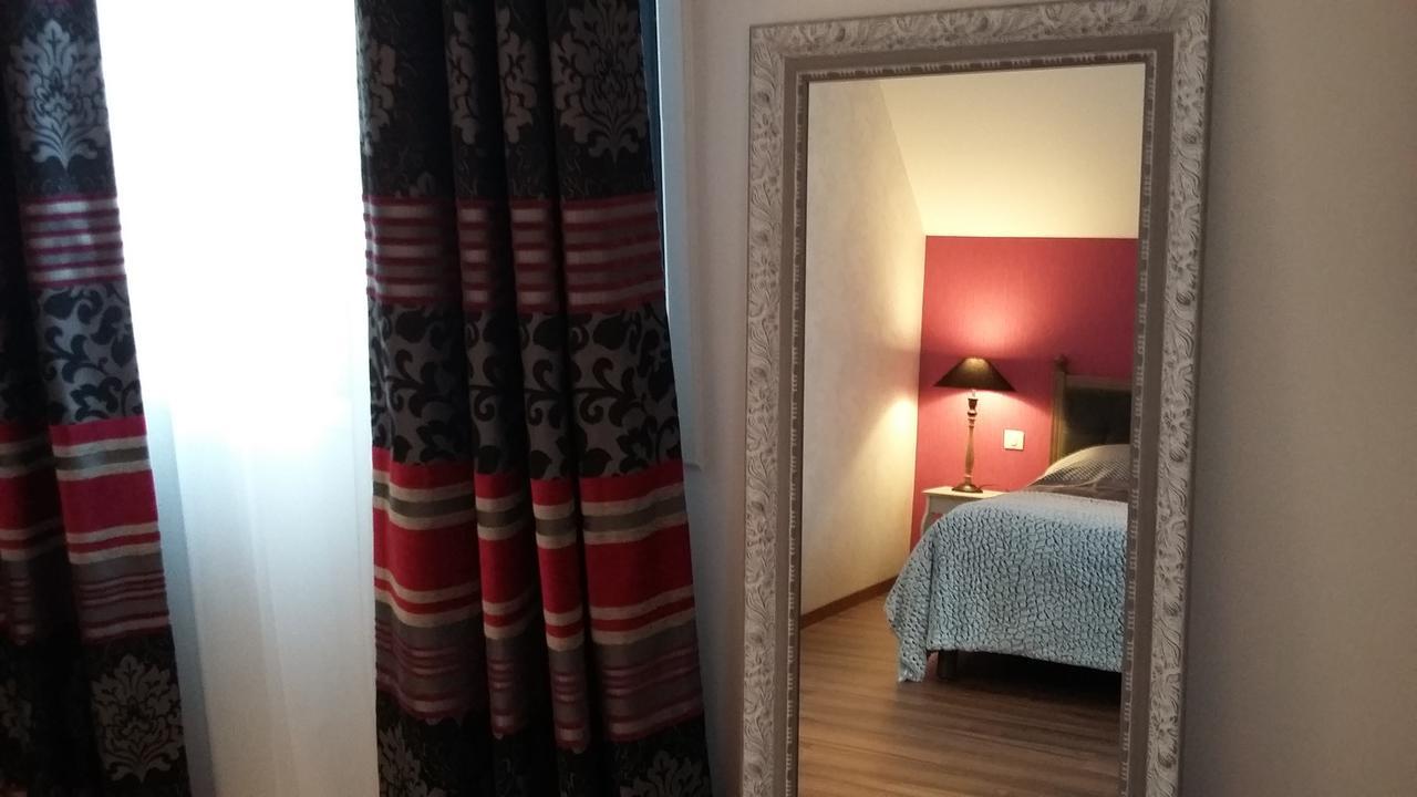 Hotel Les Aubepines Illiers-Combray エクステリア 写真